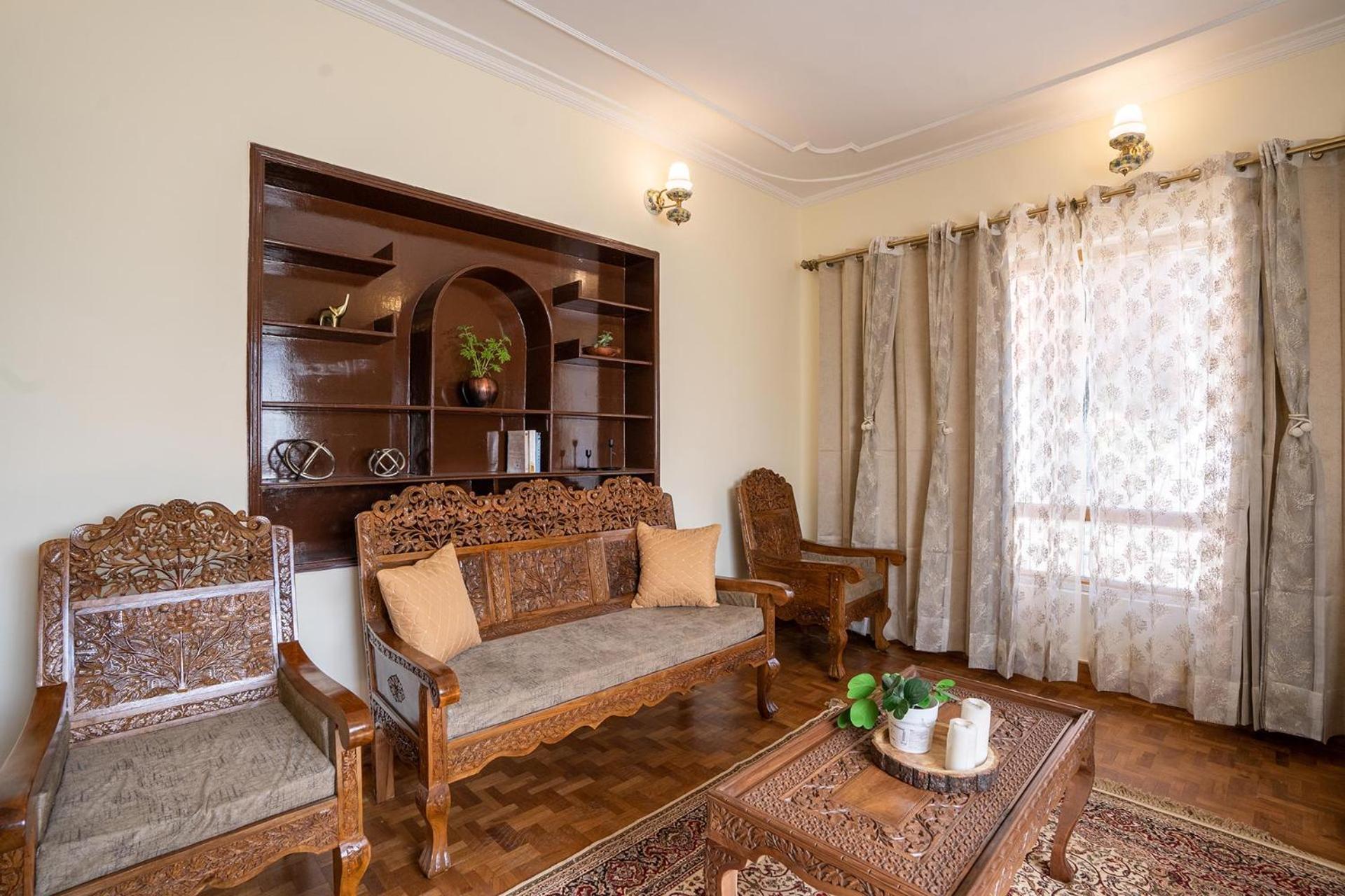 Stayvista At Pinewood Villa - Pet Friendly Villa With Lawn & Pool Table Σριναγκάρ Εξωτερικό φωτογραφία